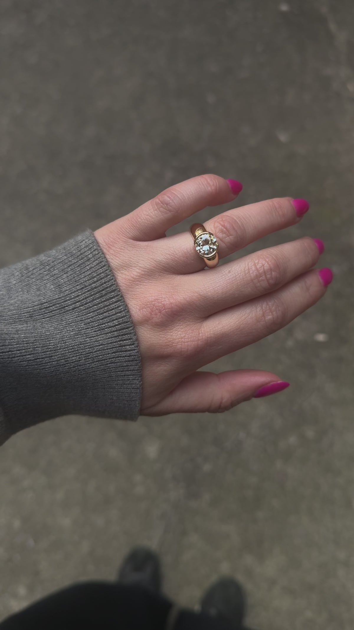 Madeleine Ring