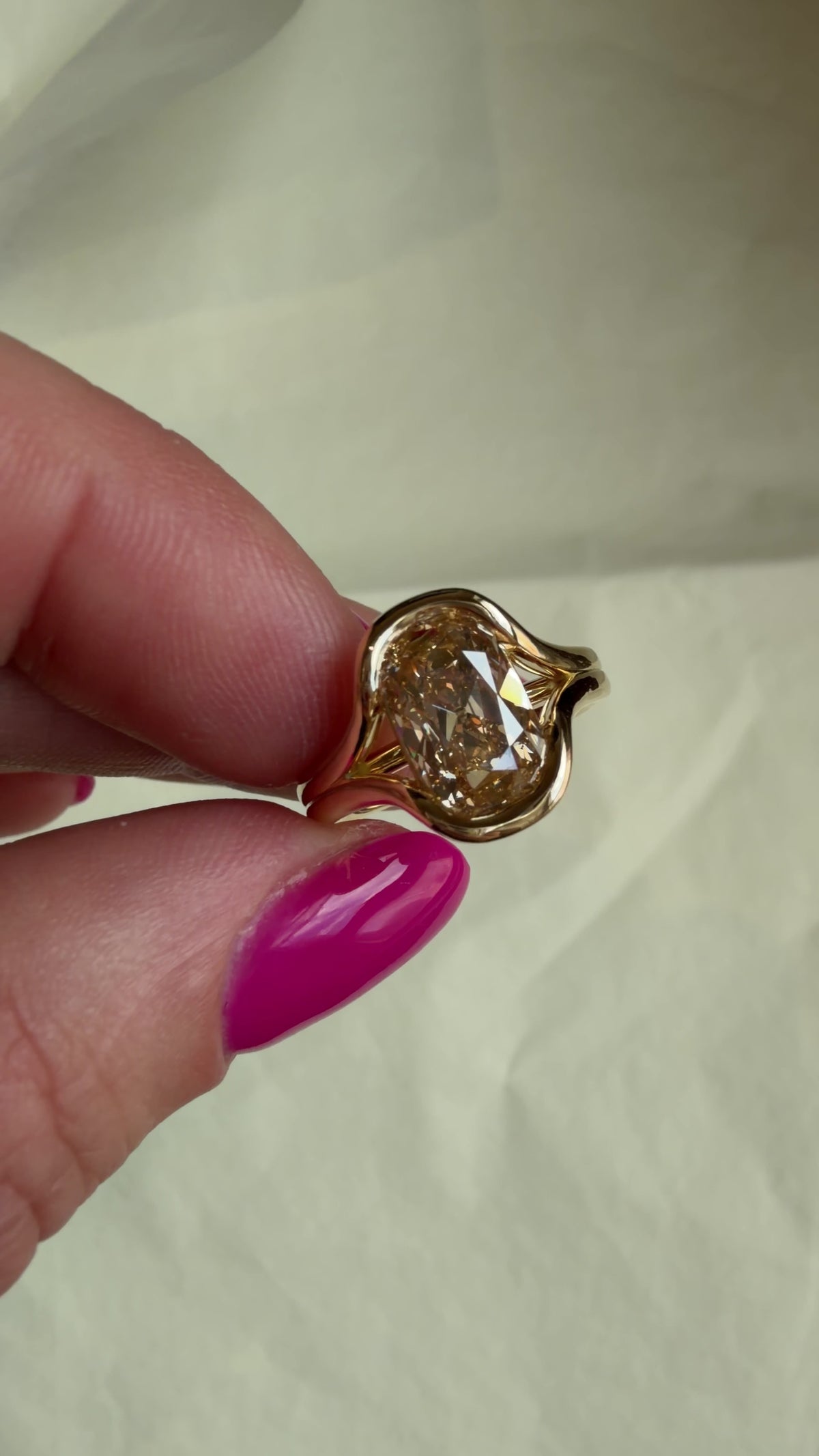 Analie Ring