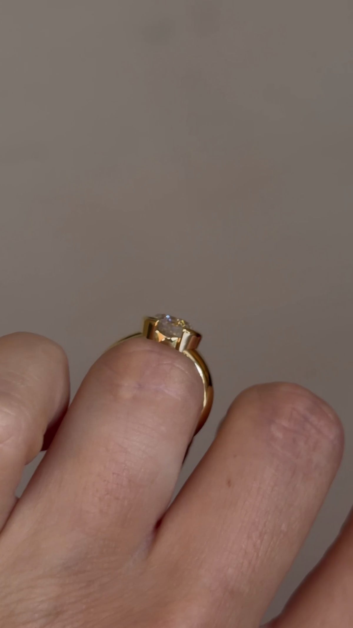 Madeleine Ring