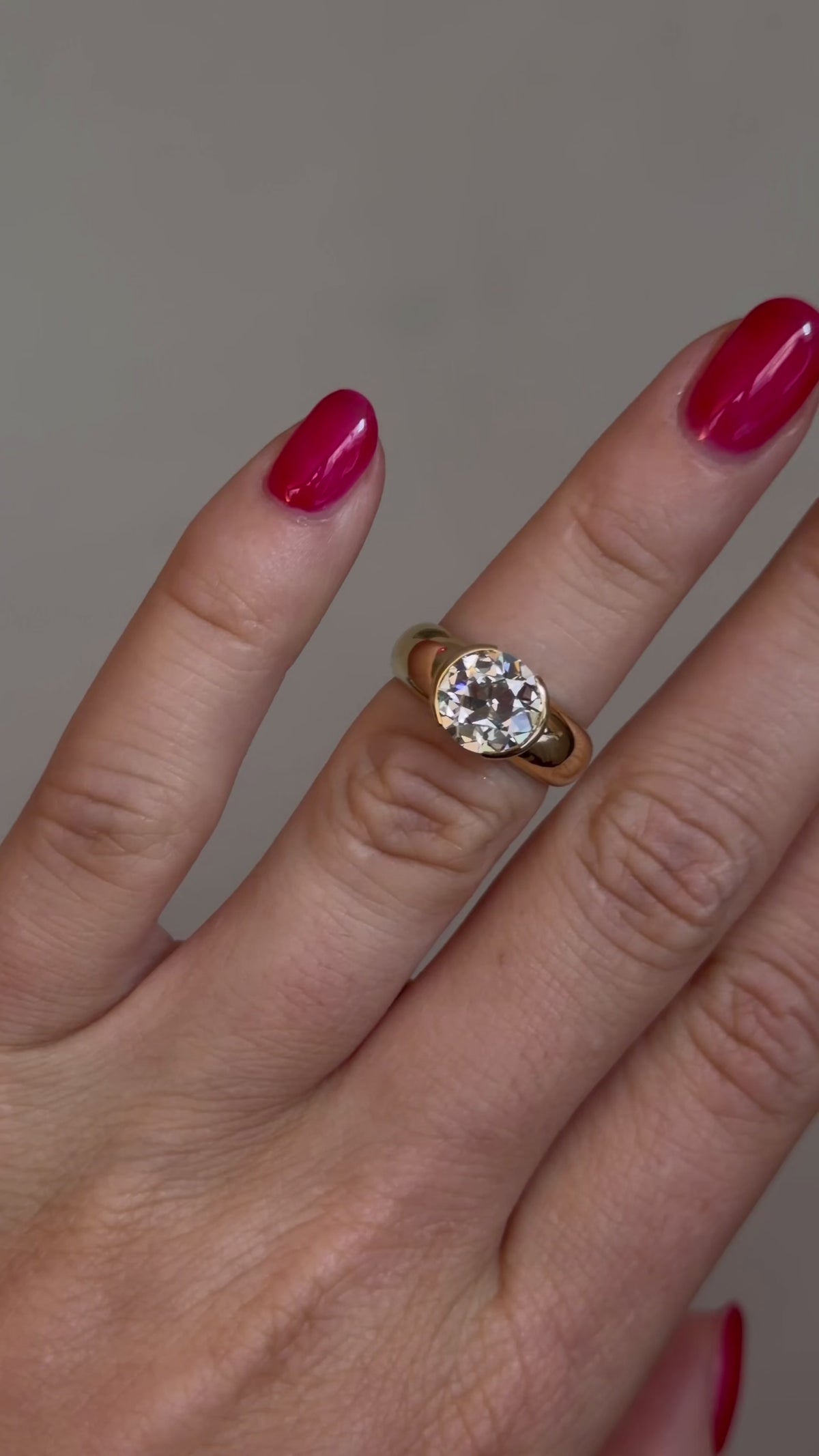 Madeleine Ring